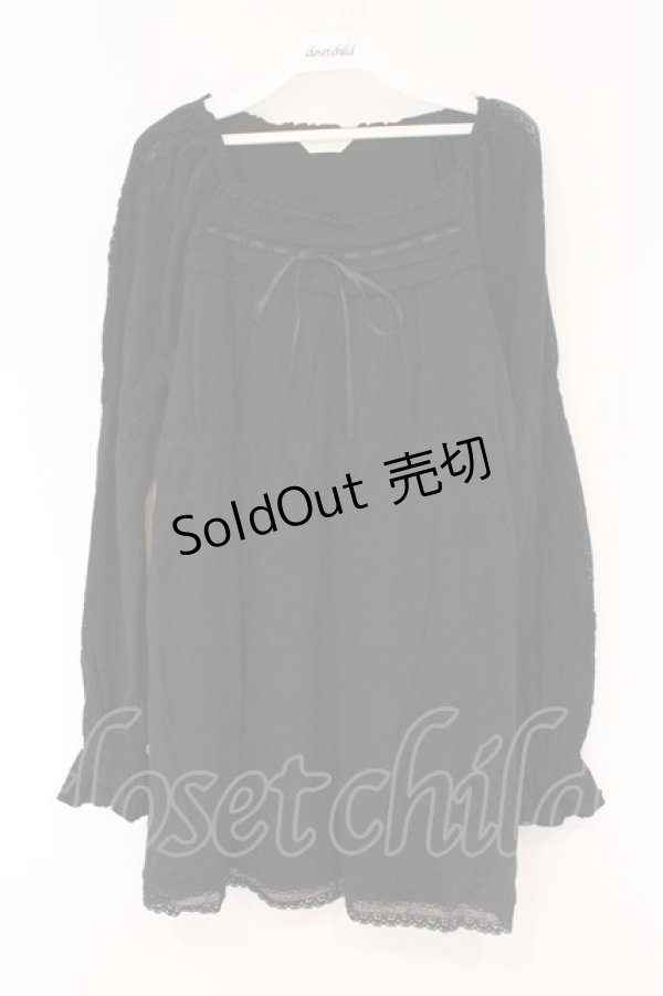 画像1: PINK HOUSE / パフスリーブはしごレースチュニック  クロ O-26-03-10-030-LO-TO-IG-OS (1)