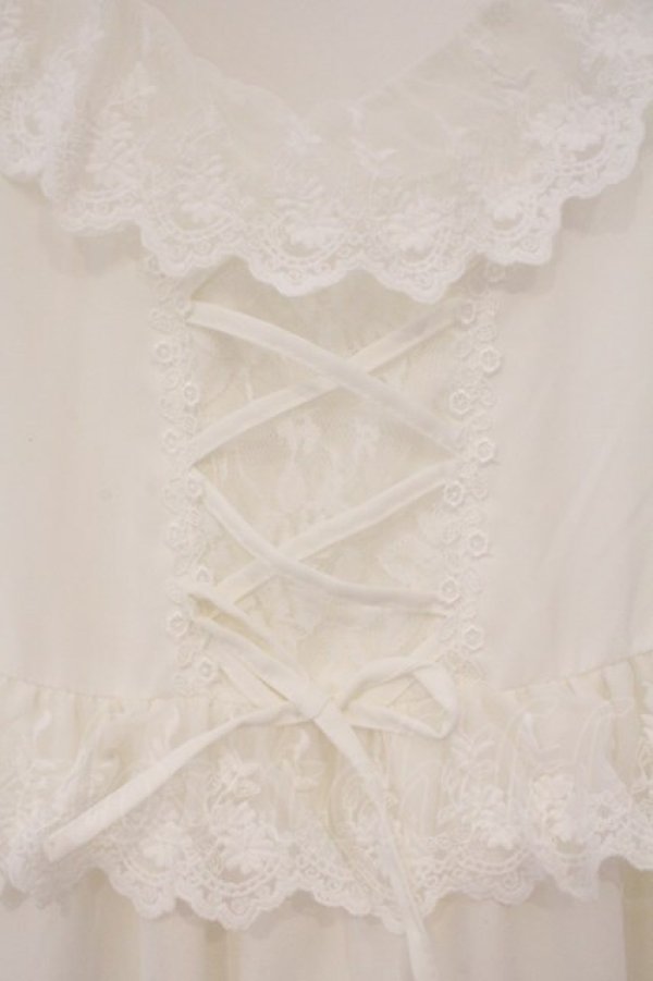 画像2: Princess Flower Garden / TT＊KRSフリルジャンパースカート L シロ O-26-03-10-041-PU-TO-OW-OS (2)