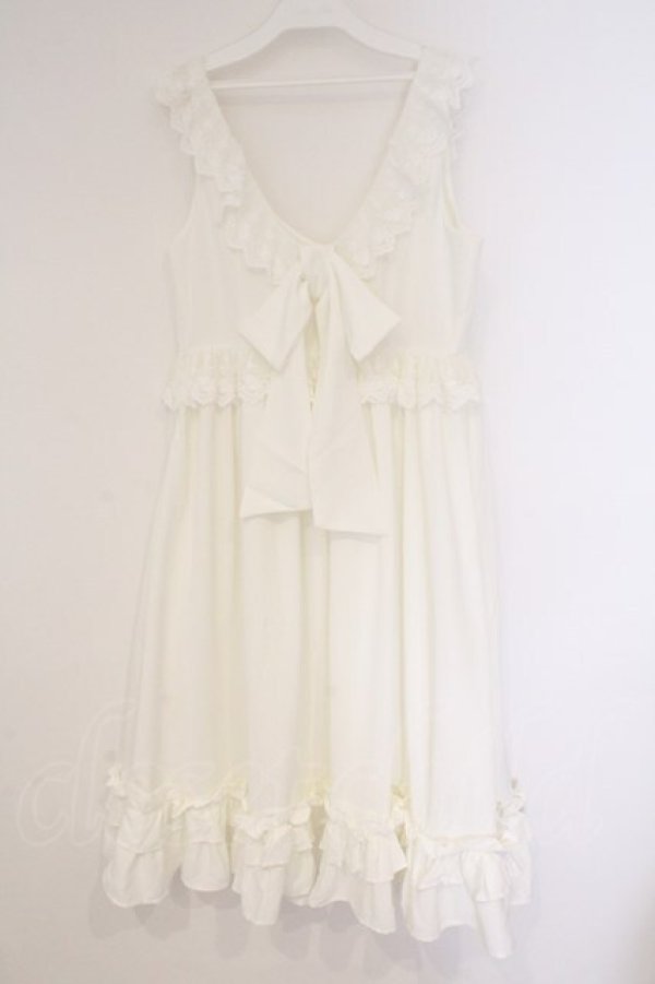 画像3: Princess Flower Garden / TT＊KRSフリルジャンパースカート L シロ O-26-03-10-041-PU-TO-OW-OS (3)