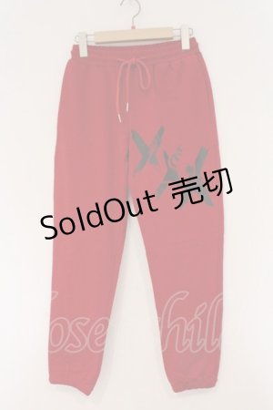 画像: NieR Clothing / プリントスウエットパンツ  レッド ××× O-26-03-10-079-PU-PA-IG-OS