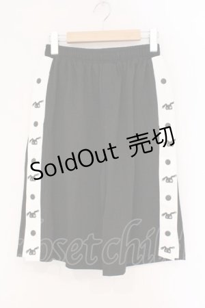 画像: NieR Clothing / サイドボタンハーフパンツ  ブラック×ホワイト O-26-03-10-085-PU-PA-IG-OS