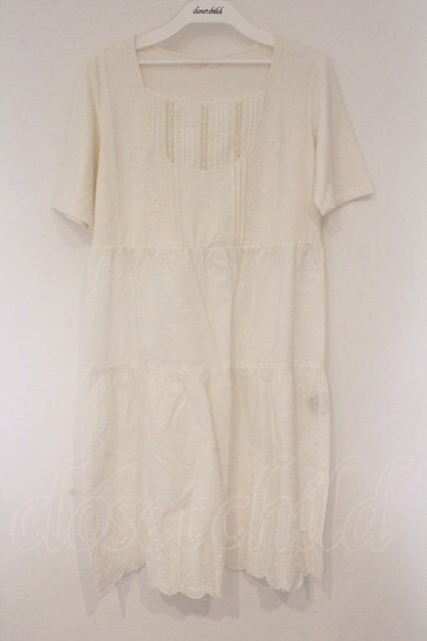 画像1: PINK HOUSE / 裾刺繍ローン切り替えカットワンピース  シロ O-26-03-10-009-LO-OP-IG-OS (1)