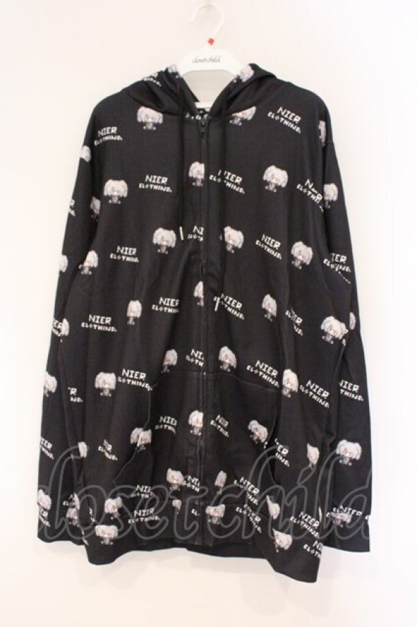 画像1: NieR Clothing / 転写ZIPパーカー  ブラック　ビット擬人化 O-26-03-10-102-PU-TO-IG-OS (1)
