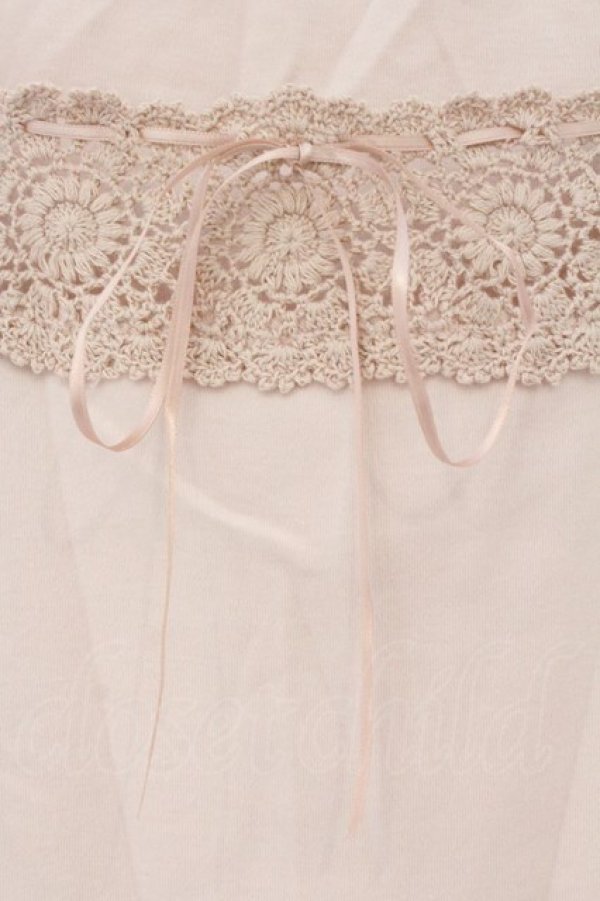 画像2: PINK HOUSE / カットワークレーススリーブTシャツ  ピンク O-26-03-10-016-LO-TO-IG-OS (2)