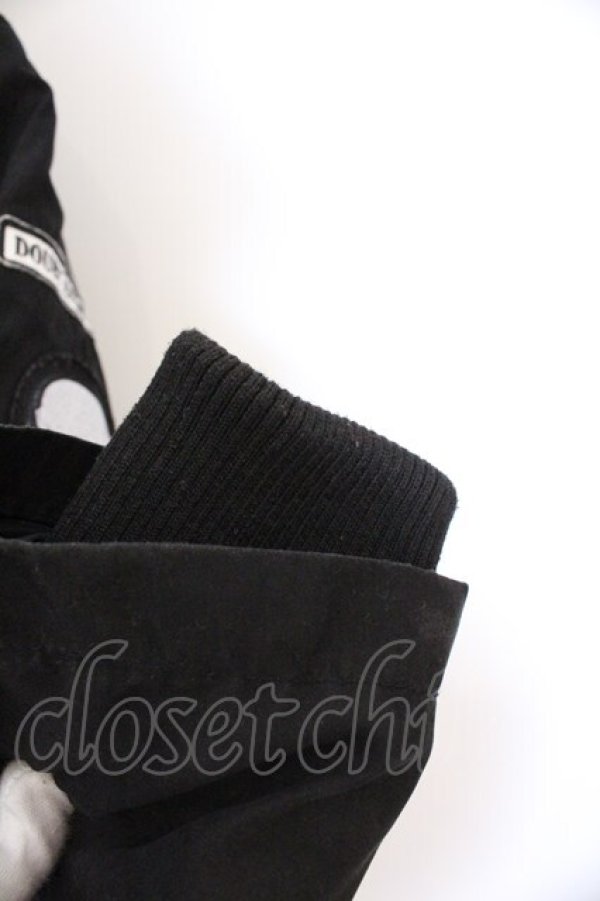 画像2: GLAD NEWS / ファーフードミリタリーパッチブルゾンジャケット F ブラック O-26-03-11-062-GL-CO-YM-OS (2)