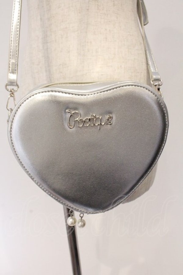 画像2: axes femme POETIQUE / ロゴプレートハートポシェット  シルバー O-26-03-11-030-AX-BG-IG-OS (2)