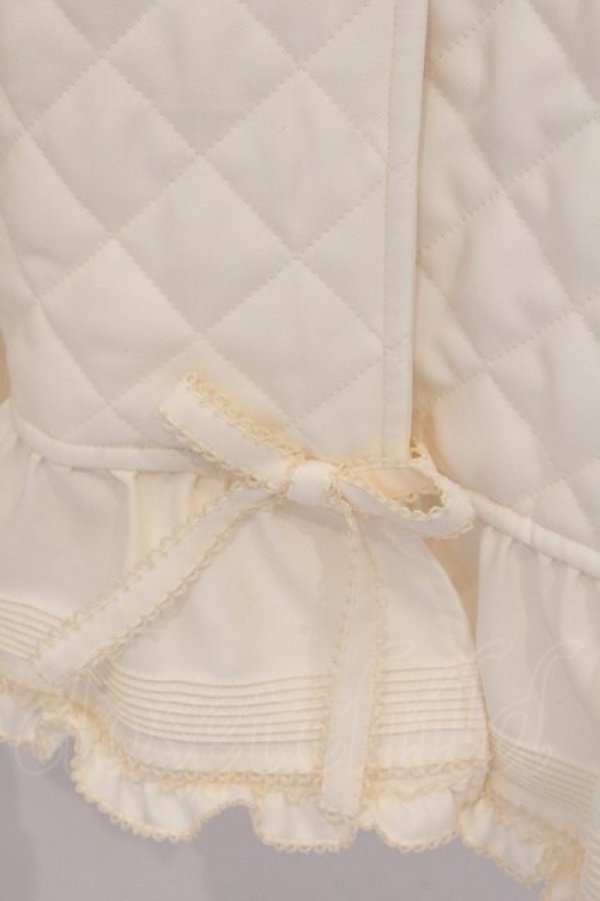 画像3: PINK HOUSE / フリルフード付きキルティングロングコート  アイボリー O-26-03-12-1016-LO-CO-IG-OS (3)