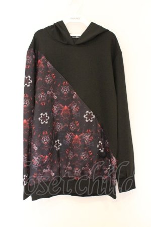 画像: NieR Clothing / 転写パーカー  ブラック×レッド O-26-03-12-1022-PU-TO-IG-OS