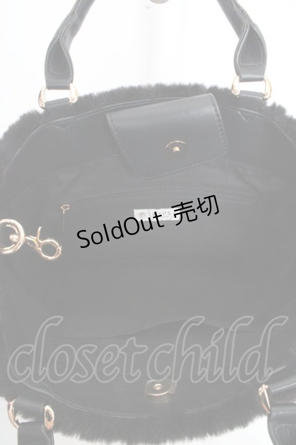 画像3: axes femme / リボンデザインファーバッグ  クロ O-26-03-13-1037-AX-BG-OW-OS (3)