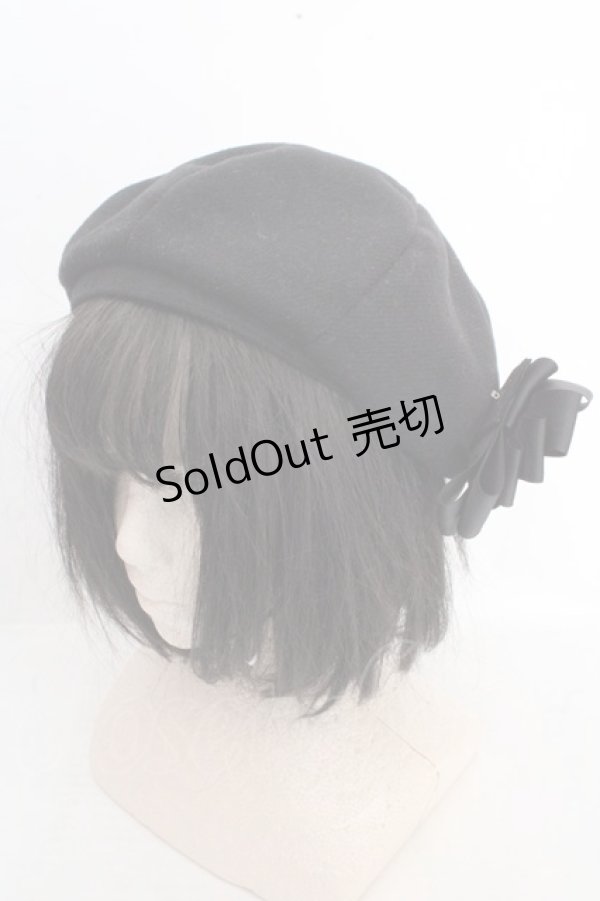画像1: axes femme / 巻きバラリボンブローチ付きベレー 57.5cm クロ O-26-03-13-1041-AX-AC-OW-OS (1)