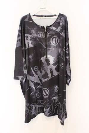 画像: NieR Clothing / 転写ptハーフZIPプルオーバー F ブラック×ロゴプリント O-26-03-13-026-PU-TO-OW-OS