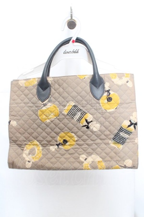 画像1: KANEKO ISAO / パフューム柄キルトトートバッグ  ベージュ×グレー O-26-03-14-003-EL-BG-IG-OS (1)