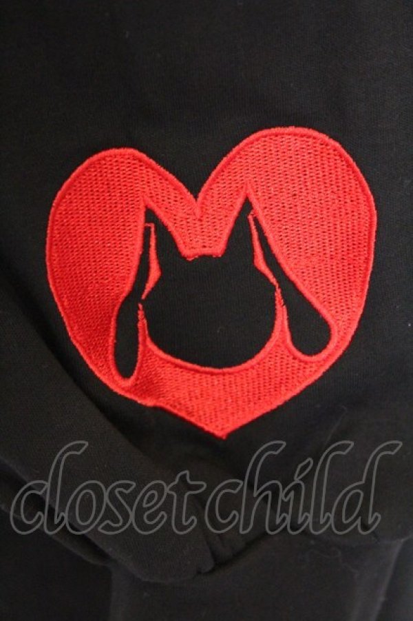 画像2: NieR Clothing / ワンショルワンピース  ブラック ハート刺繍 O-26-03-14-1001-PU-OP-IG-OS (2)