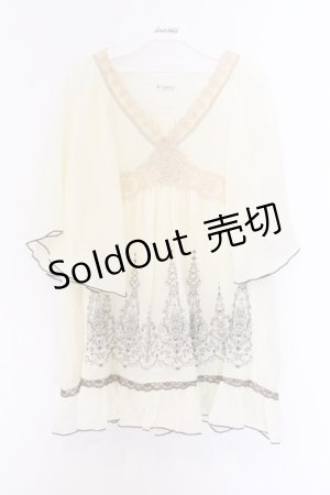 画像: axes femme / ラッフルスリーブシフォンチュニック M 生成り O-26-03-14-1071-AX-TO-IG-OS