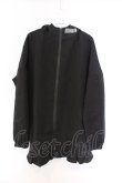 画像1: NieR Clothing / 裾フリルZIP OUTER【DESIGN刺繍】パーカー  ブラック O-26-03-14-1008-PU-TO-IG-OS (1)