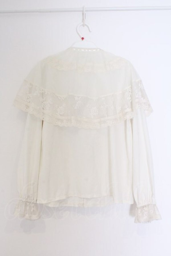 画像3: axes femme / ケープ×リボンタイブラウス F オフシロ O-26-03-14-1078-AX-BL-IG-OS (3)