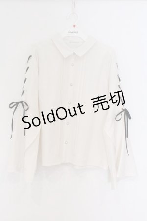 画像: axes femme POETIQUE / ブローチ付フレアスリーブブラウス  シロ O-26-03-14-1079-AX-BL-IG-OS