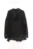 画像3: NieR Clothing / 裾フリルZIP OUTER【DESIGN刺繍】パーカー  ブラック O-26-03-14-1008-PU-TO-IG-OS (3)