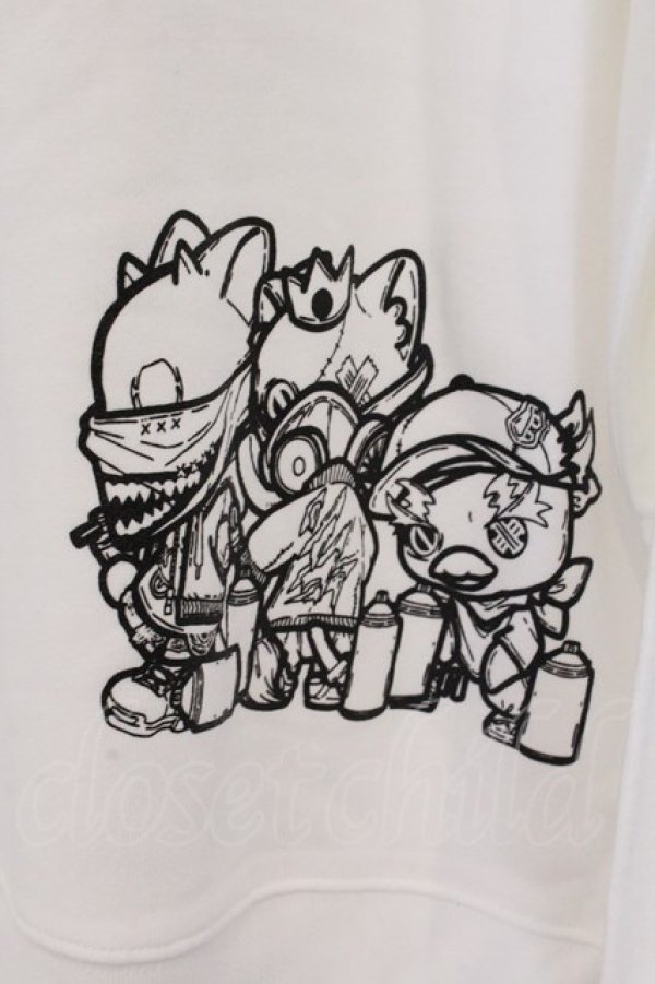 画像2: NieR Clothing / プリントトレーナー 2XL ホワイト　キャラクタープリント O-26-03-14-1022-PU-TO-IG-OS (2)