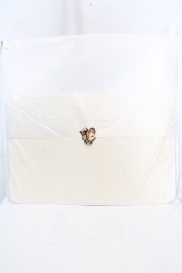 画像4: Enchantlic Enchantilly / フロアーマット  すみれの花園（アイボリー×バイオレット） O-26-03-14-059-LO-ZA-OW-OS (4)