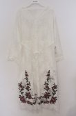 画像1: axes femme NOSTALGIE / 裾刺繍ガウンワンピーズン M シロ O-26-03-16-063-AX-TO-IG-OS (1)
