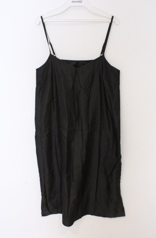 画像4: axes femme / 胸元刺繍レースワンピース  クロ O-26-03-16-067-AX-OP-IG-OS (4)