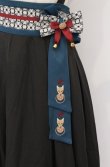 画像2: Amavel / 月夜の狐と寒椿 和風スカート  クロ×ブルー O-26-03-16-081-CA-SK-IG-OS (2)