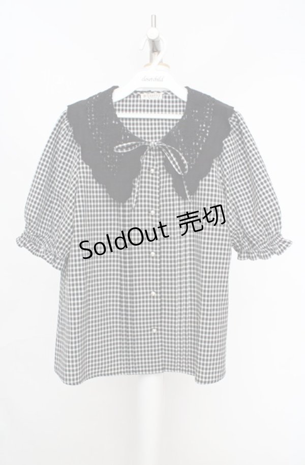 画像1: axes femme / バラ刺繍襟ブラウス  クロ O-26-03-18-041-AX-BL-IG-OS (1)