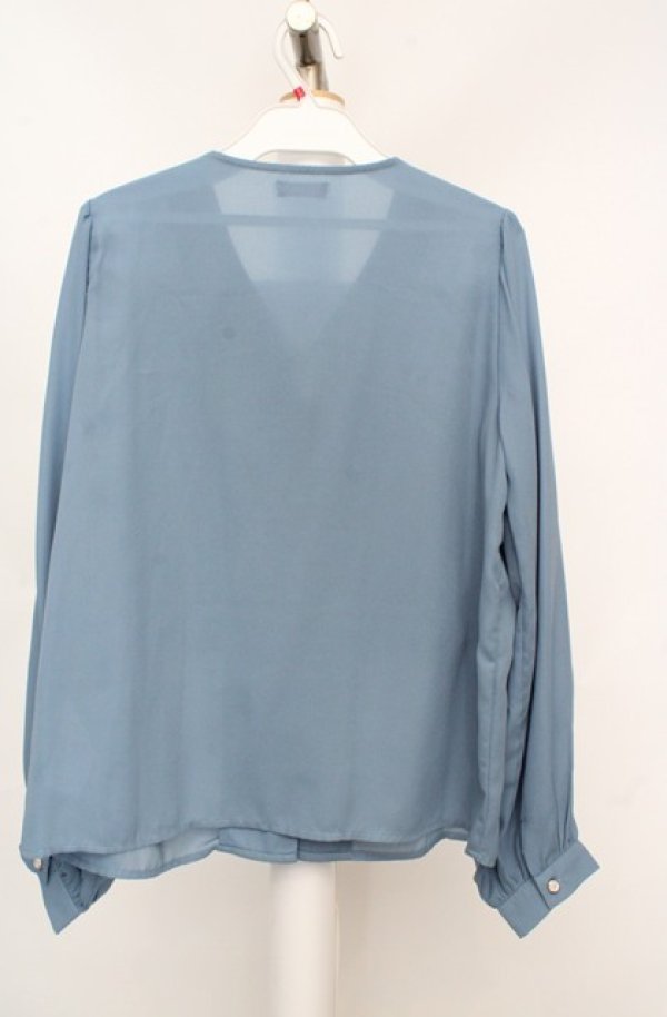 画像3: axes femme POETIQUE / フラワー刺繍襟ブラウス  ブルー O-26-03-18-064-AX-BL-IG-OS (3)