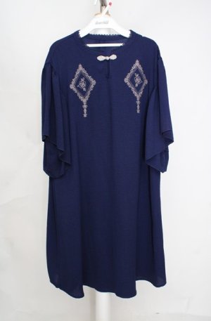 画像: axes femme / チャイナ釦刺繍ワンピース  ネイビー O-26-03-18-069-AX-OP-IG-OS