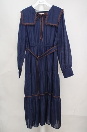 画像: axes femme / セーラー襟ティアードワンピース  ネイビー O-26-03-18-073-AX-OP-IG-OS