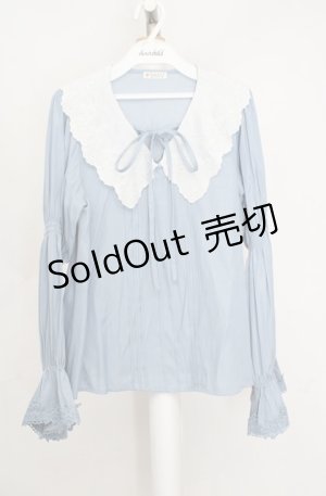 画像: axes femme / ビッグ襟ブラウス  サックス×シロ O-26-03-18-002-AX-BL-IG-OS