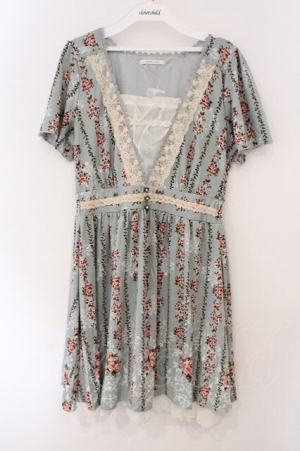 画像1: axes femme / ローズストライプワンピース  サックス O-26-03-19-039-AX-OP-IG-OS (1)