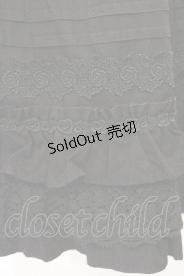 画像2: BABY,THE STARS SHINE BRIGHT / ローズフリルスカート  クロ O-26-03-19-080-BA-SK-IG-OS (2)