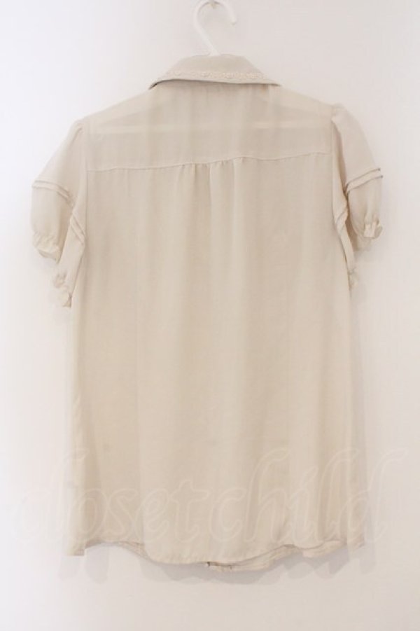 画像3: axes femme / レース襟付きフリルブラウス  アイボリー O-26-03-19-012-AX-BL-IG-OS (3)