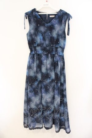 画像: axes femme POETIQUE / 夏の星座シフォンワンピース  ネイビー O-26-03-21-071-AX-OP-IG-OS