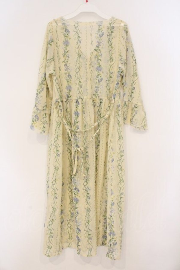 画像3: axes femme / 花柄シースルーロングカーディガン  イエロー O-26-03-21-015-AX-TO-IG-OS (3)