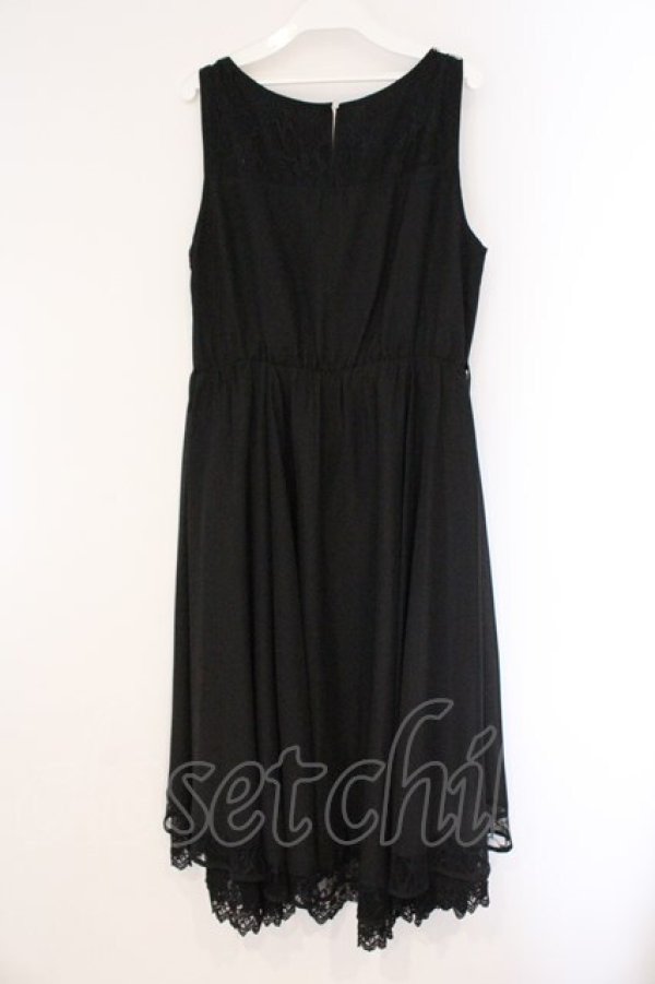 画像3: axes femme / フィッシュテールフレアワンピース  クロ O-26-03-23-030-AX-OP-IG-OS (3)