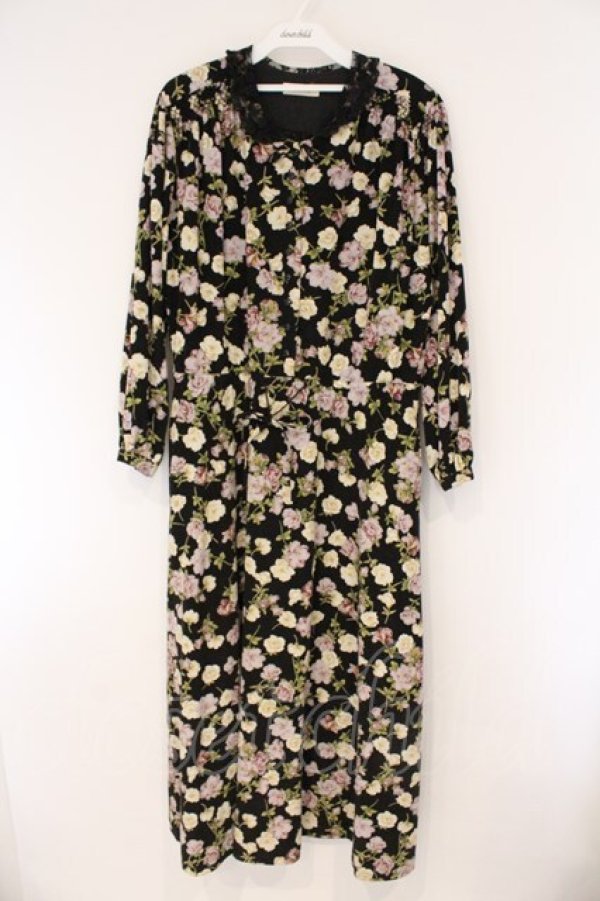 画像1: INGEBORG / カーネーション柄ワンピース  クロ O-26-03-23-049-LO-OP-OW-OS (1)