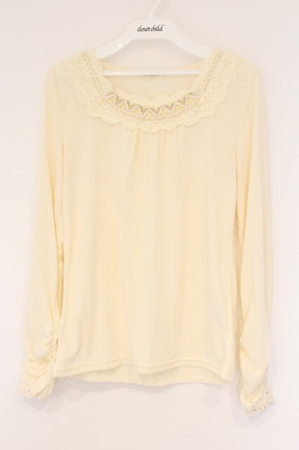 画像1: axes femme / 胸元ラメレース使いインナープルオーバー M キナリ O-26-03-23-064-AX-TO-OW-OS (1)