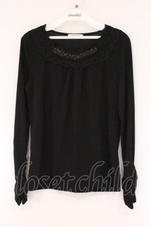 画像: axes femme / 胸元ラメレース使いインナープルオーバー M クロ O-26-03-23-079-AX-TO-OW-OS