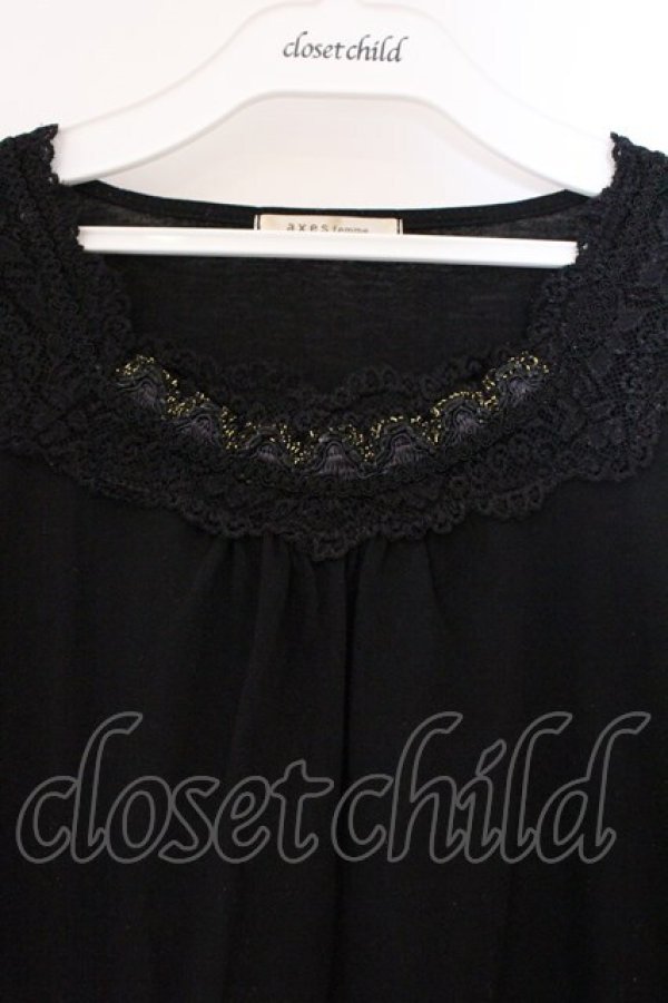 画像2: axes femme / 胸元ラメレース使いインナープルオーバー M クロ O-26-03-23-080-AX-TO-OW-OS (2)