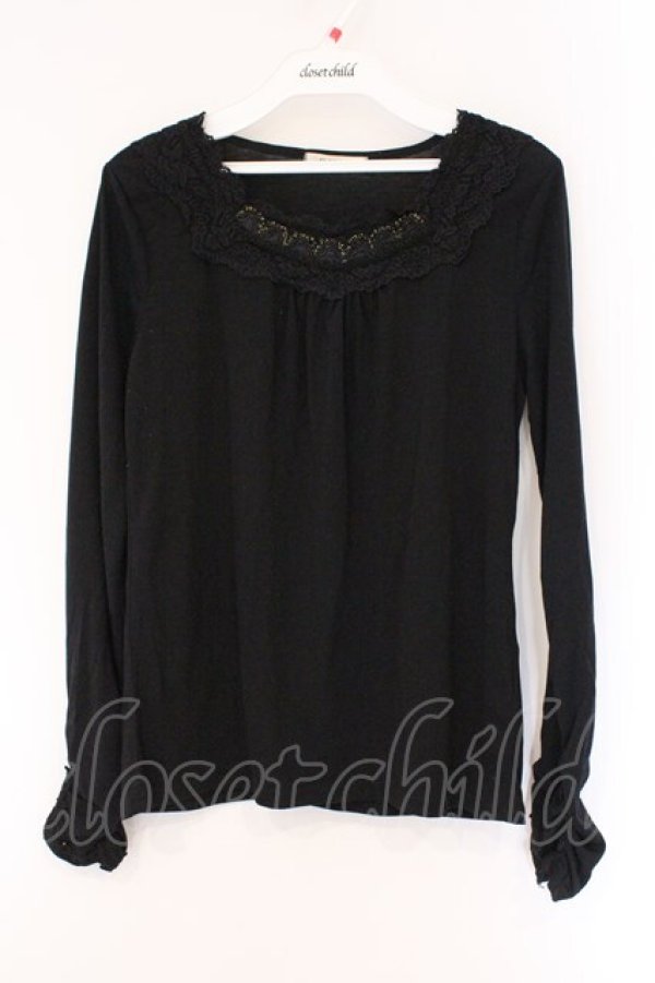 画像1: axes femme / 胸元ラメレース使いインナープルオーバー M クロ O-26-03-23-081-AX-TO-OW-OS (1)