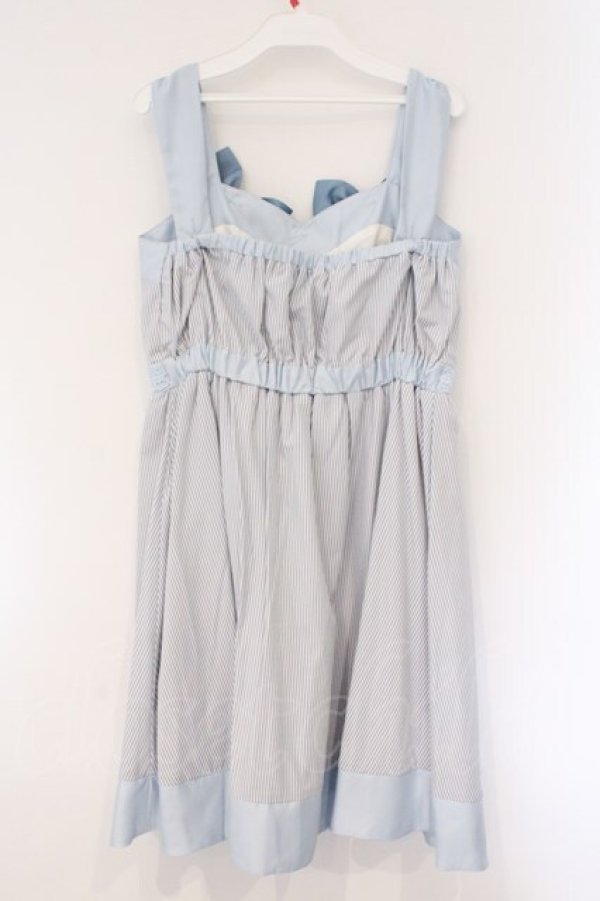 画像3: axes femme POETIQUE / リボンデコレーションワンピース  サックス×シロ O-26-03-23-027-AX-OP-IG-OS (3)