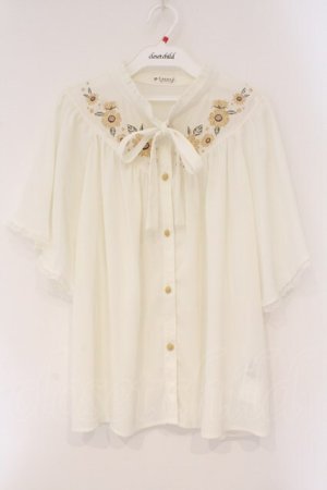 画像: axes femme / ひまわり刺繍楊柳ブラウス M キナリ O-26-03-24-039-AX-BL-OW-OS