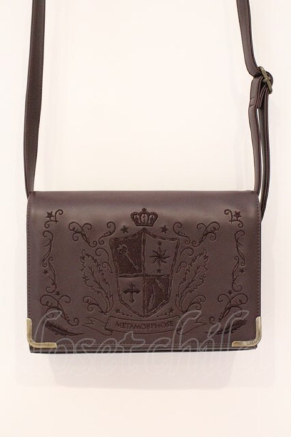 画像1: metamorphose / エンブレム刺繍ポシェット  ブラウン O-26-03-24-004-ME-BG-OW-OS (1)