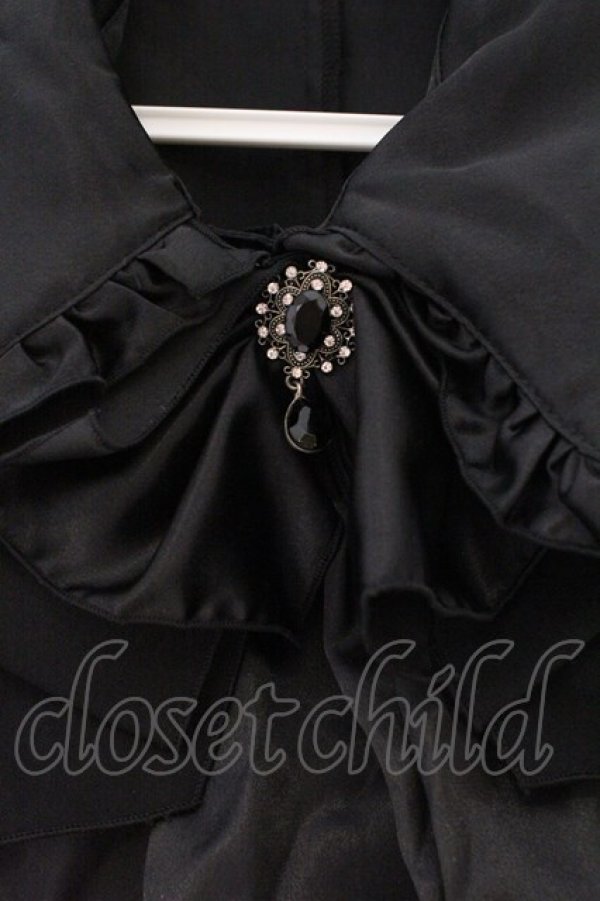 画像2: MARBLE / ブローチコサージュ+フリルタイ付きブラウス  ブラック O-26-03-24-058-GO-BL-OW-OS (2)