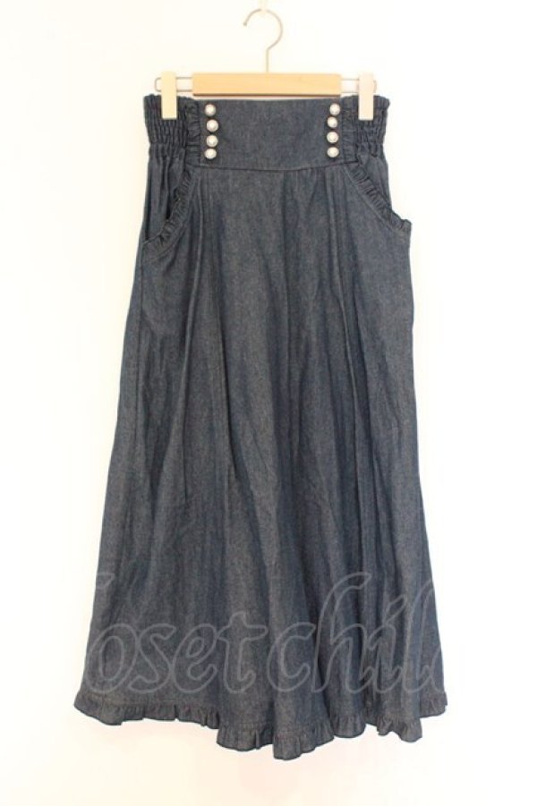 画像1: axes femme / パール釦デザインデニムスカート F インディゴ O-26-03-25-006-AX-SK-IG-OS (1)