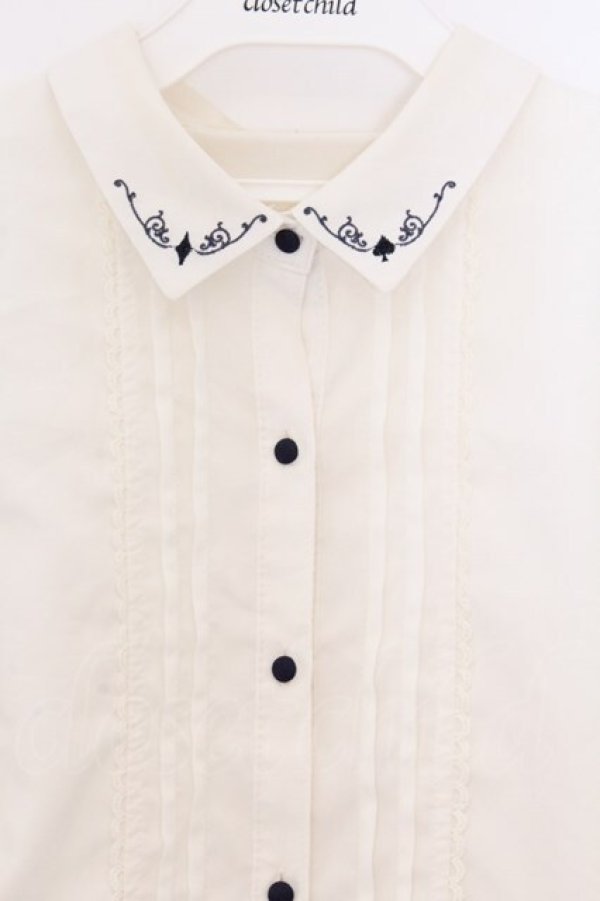 画像2: axes femme POETIQUE / 刺繍襟タックブラウス M アイボリー O-26-03-25-016-AX-BL-YM-OS (2)