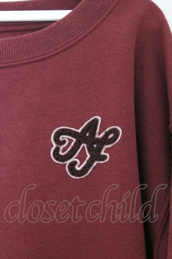 画像2: axes femme / サガラ刺繍裏起毛トレーナー F ワイン O-26-03-25-025-AX-TO-IG-OS (2)